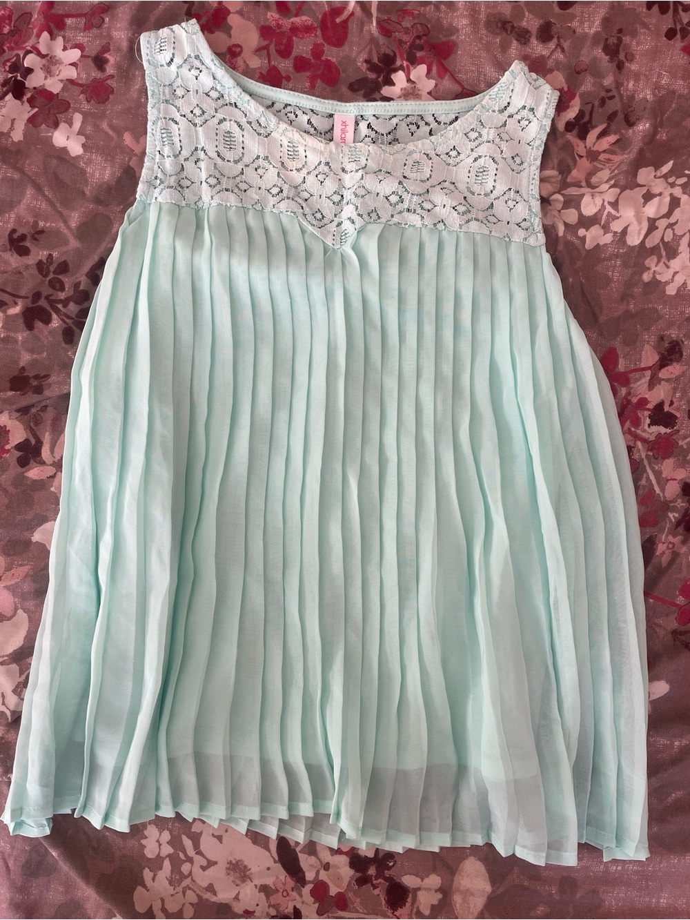 Women’s Lace Pleated Top - Mint